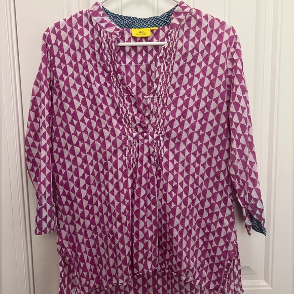 Roller Rabbit shirt - Picture 2 of 5